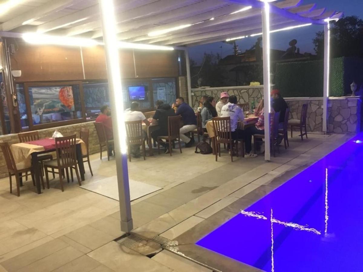 Ozturk Hotel Pamukkale Buitenkant foto